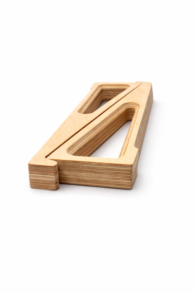 overland-interiors-flat-pack-baltic-birch-laptop-stand